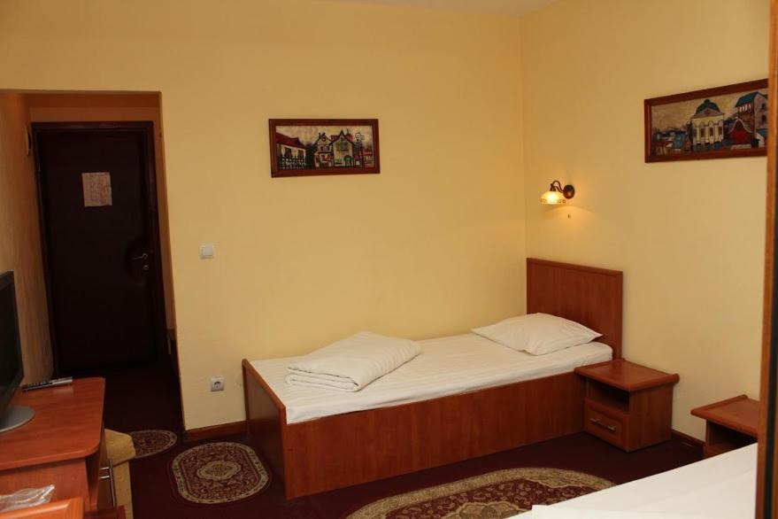 Hotel T23 Iasi Luaran gambar